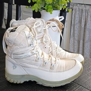 U.S. Polo Assn. Women's Cream Winter Boots